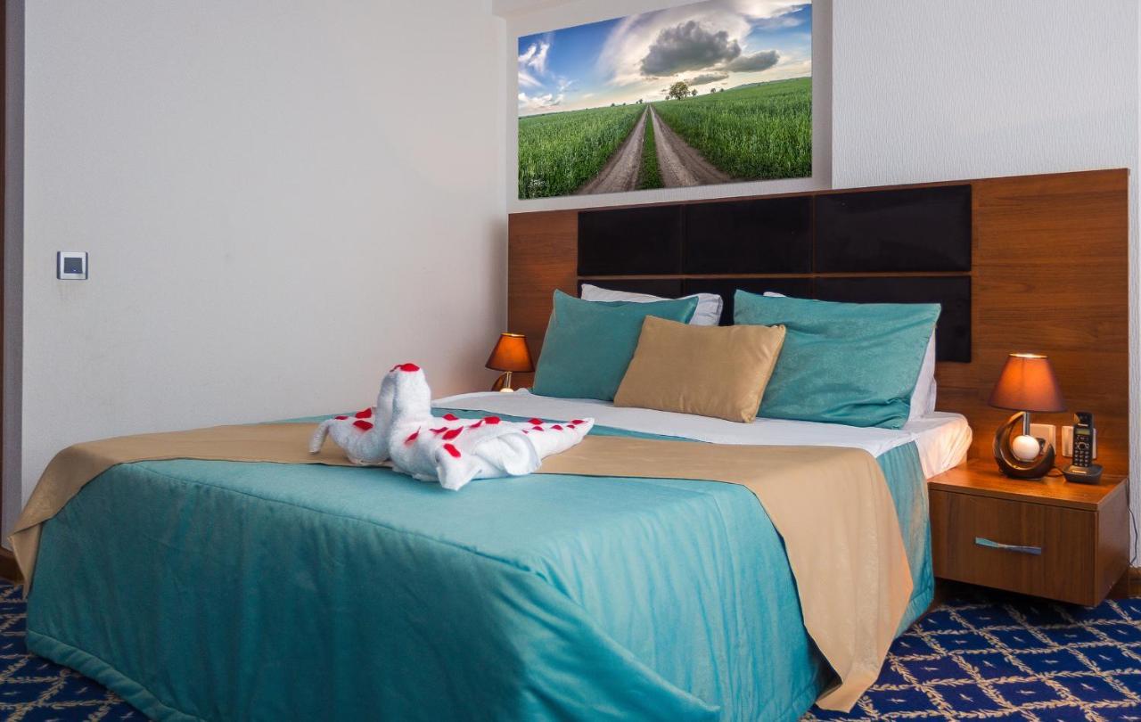 Demir Yol Plaza Hotel バクー エクステリア 写真